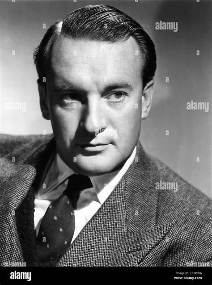 A portrait of George Sanders at the Savoy taken in 1951. | Photo: Getty Images