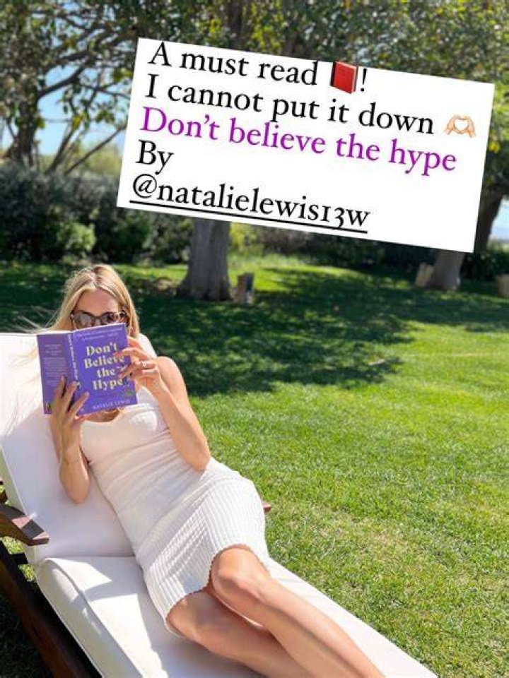 Frida Redknapp reading a book